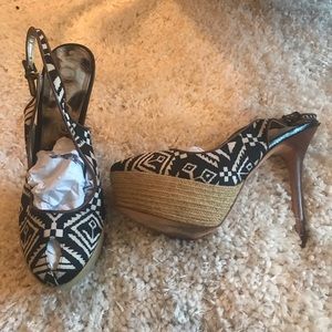 Sam Edelman sling back platform pumps